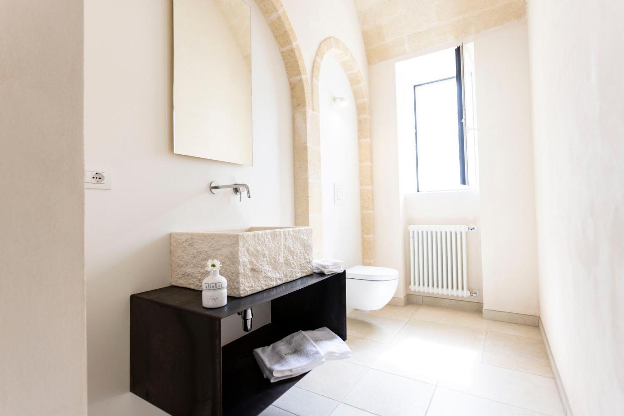 Dimora La Scaledda Bed & Breakfast Serranova Exterior photo